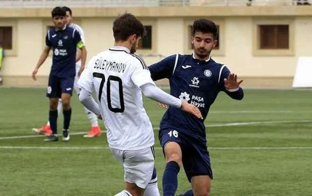 "Qarabağ" daha bir futbolçu ilə yolları ayırdı 