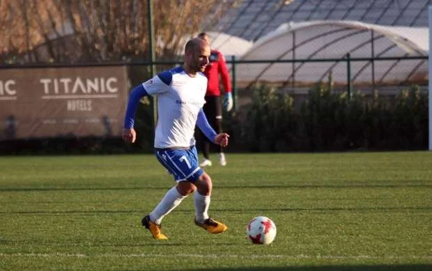 "Sabah" daha bir futbolçusu ilə vidalaşdı - RƏSMİ 
