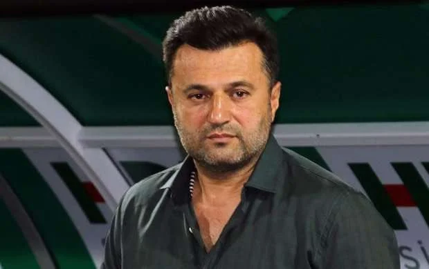 Super Liqa klubu baş məşqçisini istefaya göndərdi 