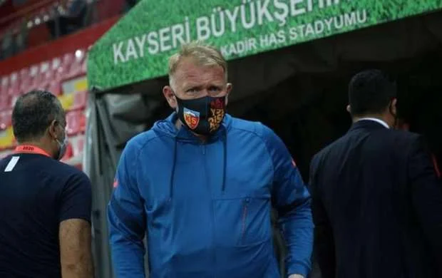Robert Prosineçki: "Mən gələndə komanda sonuncu yerdə idi" 