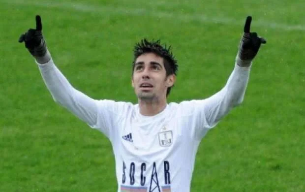 Flavinyo: "Azərbaycanda insanlar mənə başqa cür baxırdılar" 