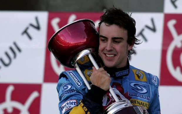 Dünya çempionu "Formula 1"-ə qayıtdı - RƏSMİ 