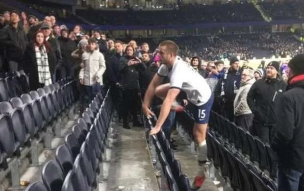 "Tottenhem"in futbolçusuna ağır cəza - Azarkeşlə dalaşdığına görə 
