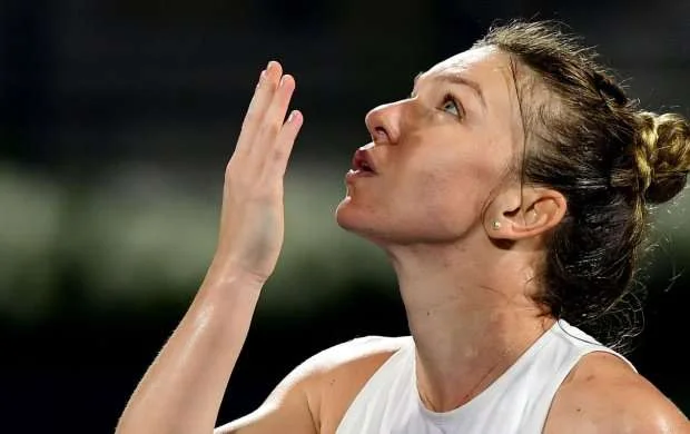 Halep avqustda İtaliyada korta çıxacağını təsdiqlədi 