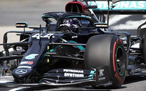 Formula 1: Hemilton Ştiriya Qran-prisinin qalibi oldu 