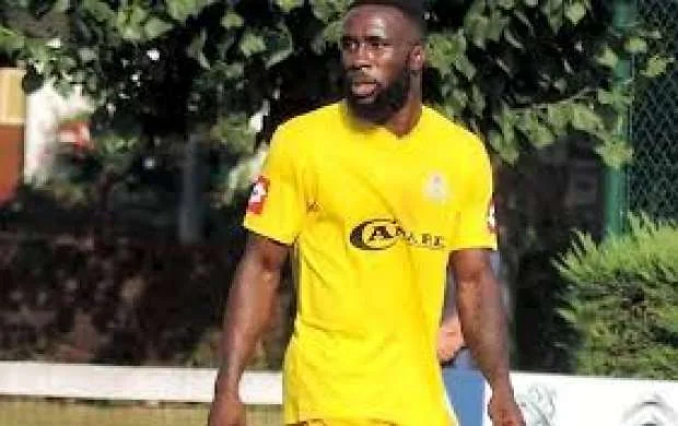 Məşhur futbolçunun qardaşı güllələndi 