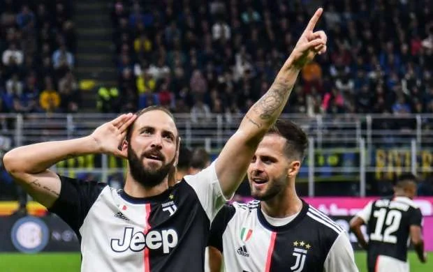 "Yuventus" bu futbolçularla yolları ayıracaq - SİYAHI 