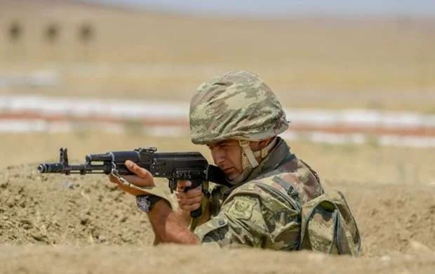 CƏBHƏDƏN XƏBƏR: Ordumuz düşməni necə yerində otuzdurdu? - TƏFƏRRÜAT 