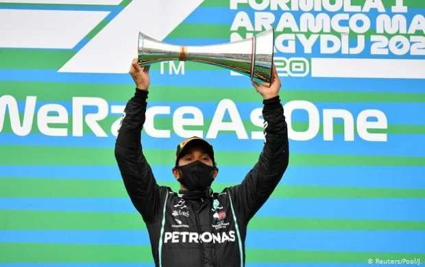 Formula 1: Macarıstan Qran-prisinin qalibi Hemilton oldu 