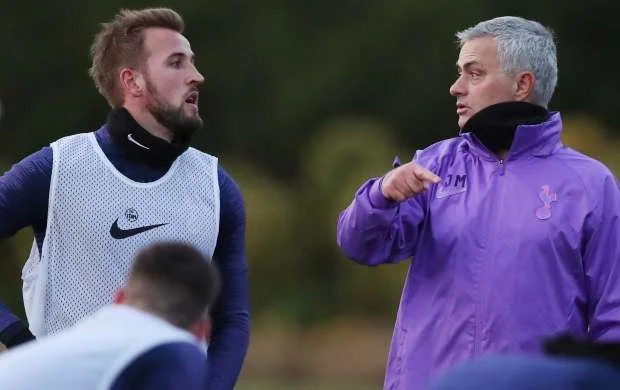 "Mourinyu "Tottenhem"də öz izini qoymağı bacardı" - Keyn 