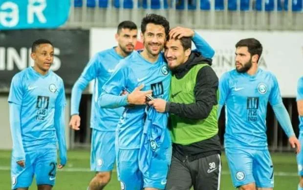 "Səbail"də daha 4 müqavilə 