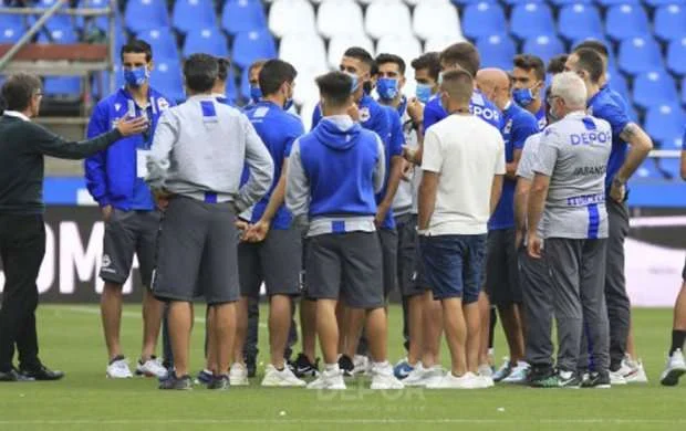İspaniya çempionu üçüncü diviziona düşdü - Son 40 ildə ilk dəfə 