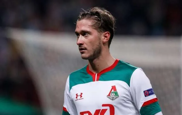 "Milan" rus futbolçuya "elçi düşüb" 