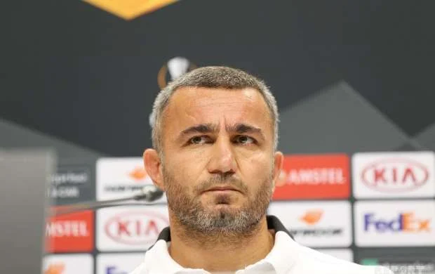 Qurban Qurbanov: “Qalatasaray”dan da təklif gəlsəydi, getməyəcəkdim” 