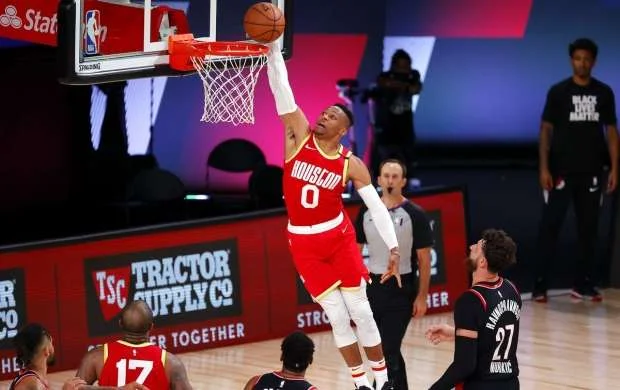 NBA: "Mayami" qələbə qazandı, "Miluoki", "Klippers" və "Hyuston" uduzdu 