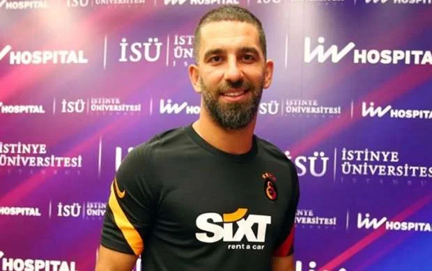 Arda Turan "Qalatasaray"a görə iki məşhur klubun təklifindən imtina edib 