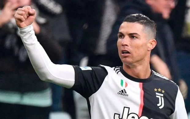Ronaldu mövsümün ən yaxşısı oldu 