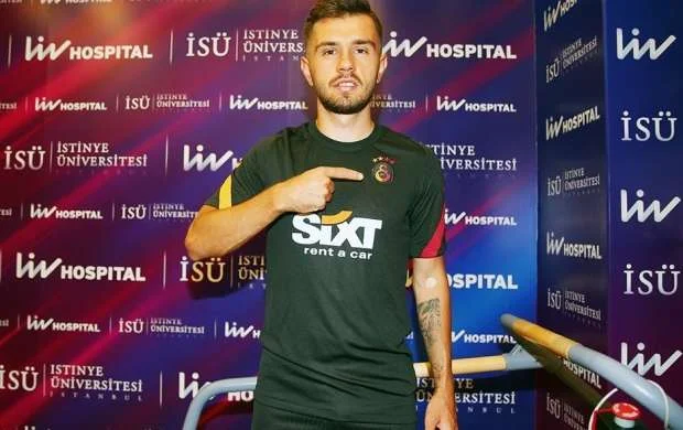"Qalatasaray" Emreni heyətinə qatdı - RƏSMİ 