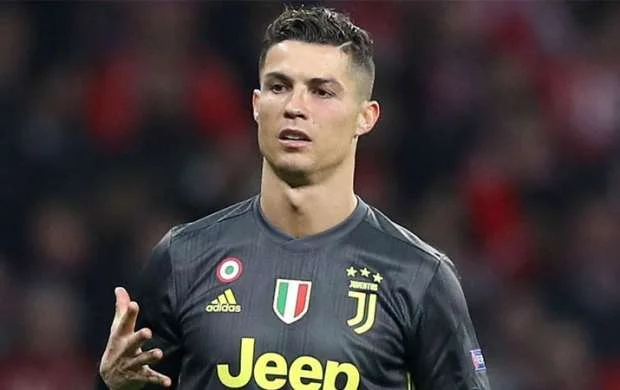 Ronaldu ilə bağlı "Barselona"ya şok təklif 