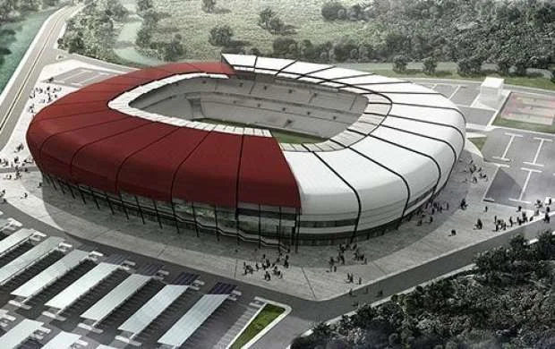 Türk klubu 4 futbolçu ilə vidalaşdı 