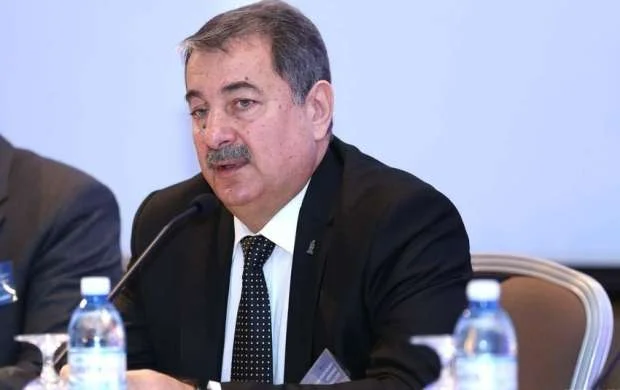 "Qarabağ" növbəti mərhələləri də inamla keçəcək" - Vaqif Sadıqov 