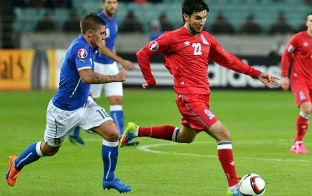“Sileks” “Qarabağ”ı üstələyəcək klub deyil” - Əfran İsmayılov 