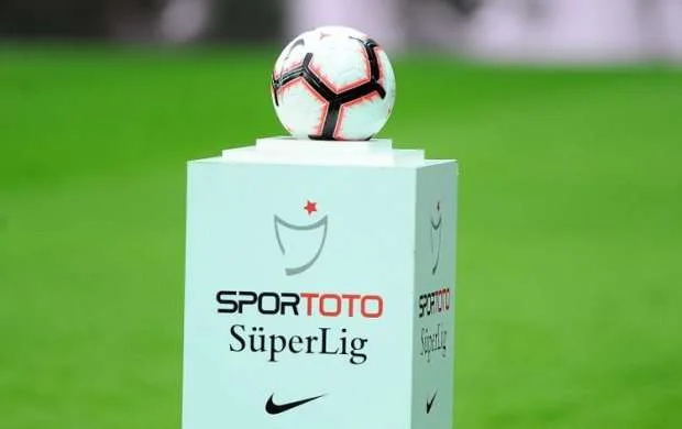 Türkiyə Super Liqasında püşkatmanın tarixi açıqlandı 
