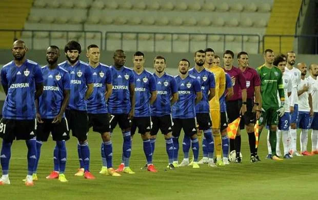 "Qarabağ" bu futbolçunu siyahıdan çıxardı 