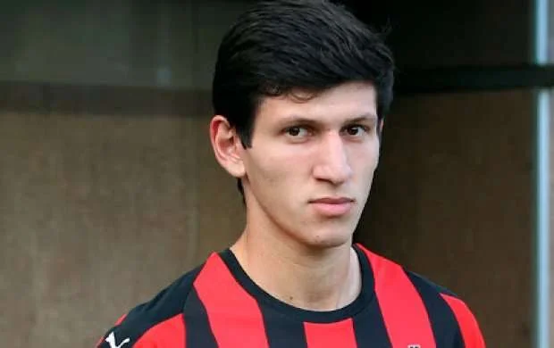 Kamran Əliyev elitada qol hesabını açdı 