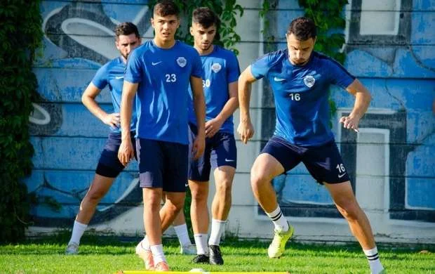 "Neftçi"nin rəqibi koronavirus testindən keçdi - Nəticə... 