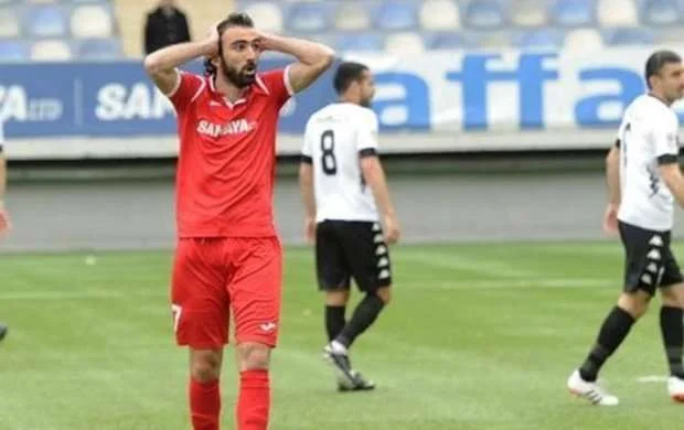 Vaqif Cavadov: "Gəl, pulsuz oyna" deyə bilərdilər" 
