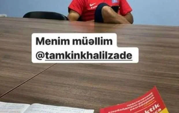 Ramil Şeydayev Azərbaycan dilini öyrənir 