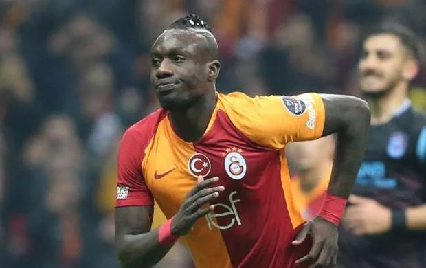 "Qalatasaray" hücumçusu üçün 5 milyonluq təklifləri rədd etdi 