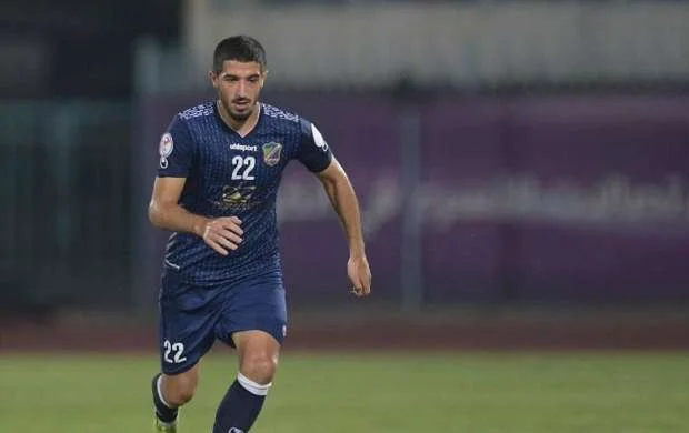 "Qəbələ" sabiq futbolçusunu qaytardı 