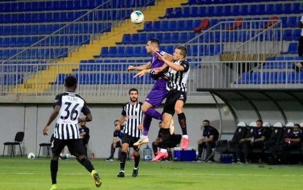 "Neftçi" və "Sabah"ın futbolçuları cəzalandırıldı 