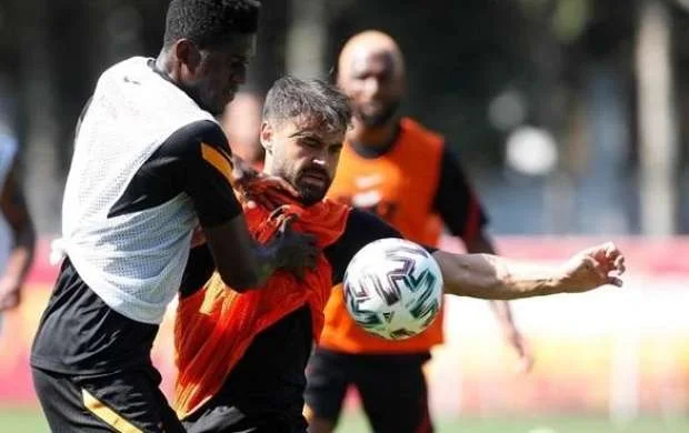 "Qalatasaray"ın "Neftçi" hazırlığı - FOTOLAR 