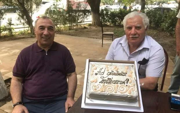 Həmkarlar ittifaqı ölkə başçısı ilə görüşmək istəyir 