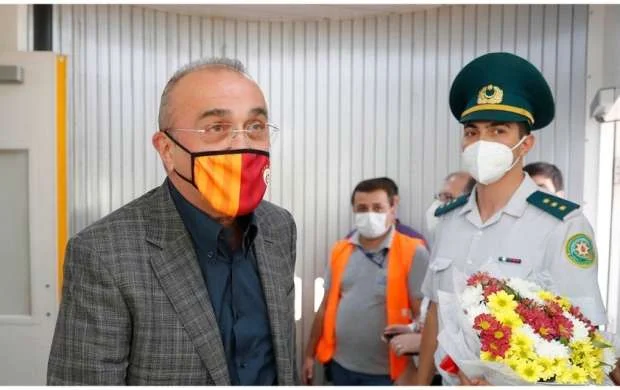 "Qalatasaray"ın vitse-prezidenti: "Mərhələni keçərək Türkiyəyə qayıdacaq" 