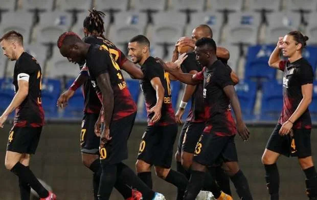 "Qalatasaray" çempionu məğlub etdi - VİDEO 