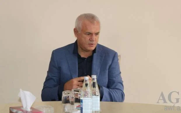 İstefa verən Fazil Məmmədovun yerinə yeni prezident seçildi 