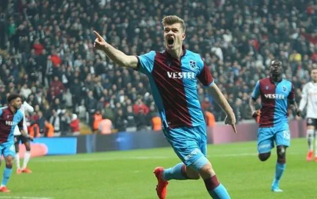 "Trabzonspor"dan Bundesliqa klubuna 20 milyon avroluq transfer - RƏSMİ 