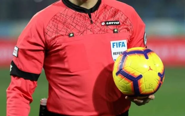 Daha 3 futbol hakimində koronavirus aşkarlandı 