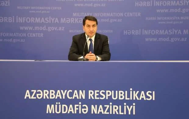 Azərbaycan ərazisində hərbi vəziyyət tətbiq olunur 