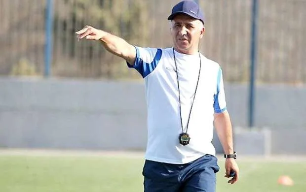 “Futbolçularımız həm Vətən, həm də əsgərlərimiz üçün vuruşmalıdırlar” - Şahin Diniyev 