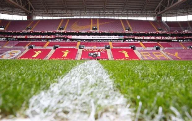 "Qalatasaray"dan Azərbaycana növbəti dəstək - FOTOLAR 