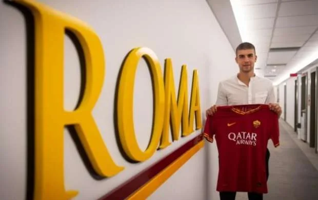 “Roma”nın futbolçusu koronavirusa yoluxdu 