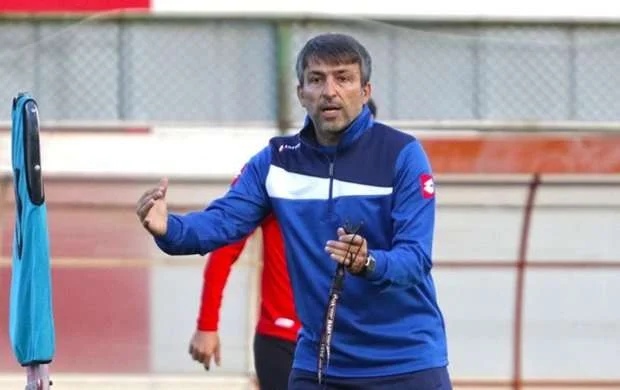 Araz Abdullayevin yeni baş məşqçisi açıqlandı 