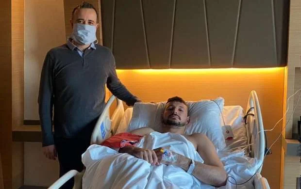 “Neftçi”nin futbolçusu Türkiyədə əməliyyat olundu 