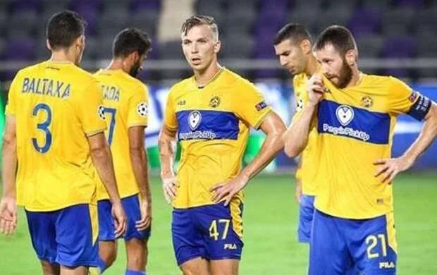 "Qarabağ"ın rəqiblərindən qolsuz heç-heçə 