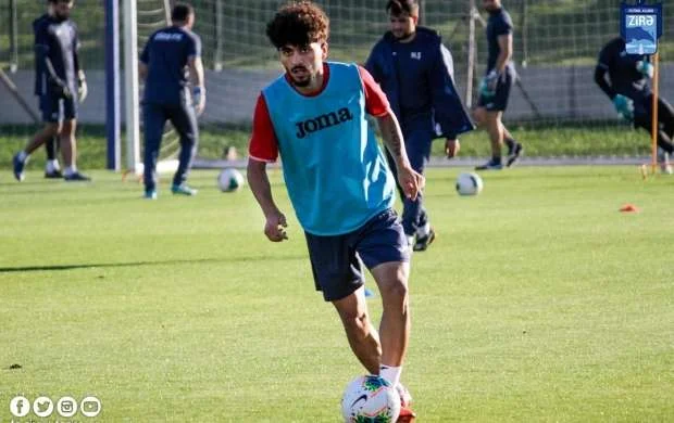 Qubadlıdan olan futbolçu: "Doğma kəndimə getməyi çox istəyirəm" 